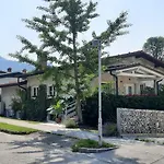 Hisa Odprtih Vrat * Tolmin