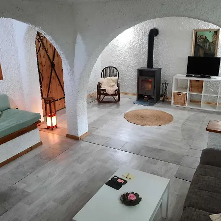 Hisa Odprtih Vrat Apartment *